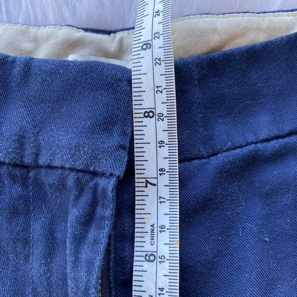 J. Crew Shorts Sz 4 Weathered Classic Twill City Fit Broken in Chino Navy Womens - Picture 10 of 10